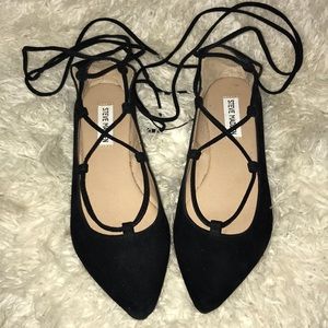 Steve Madden Black lace up ballet flats 7.5